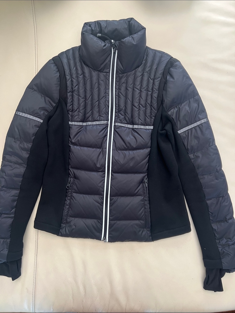 Blanc Noir Women’s Sz M Black Reflective Featherweight Puffer Jacket